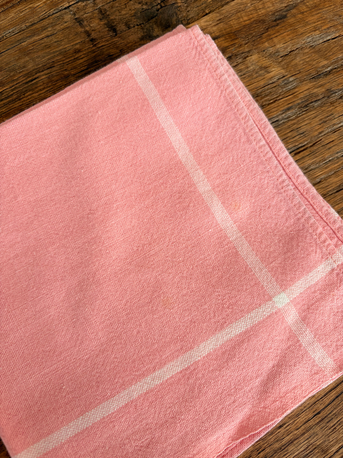 Set of 4 Vintage Pink & White Linen Square Napkins