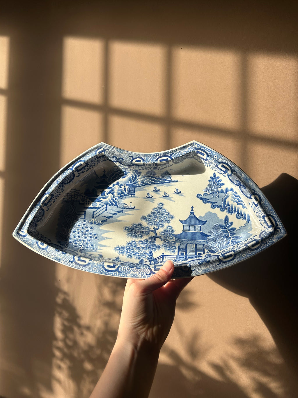 Antique Blue Willow Fan-Shaped Supper Dish 19th Century Transferware Segment Server