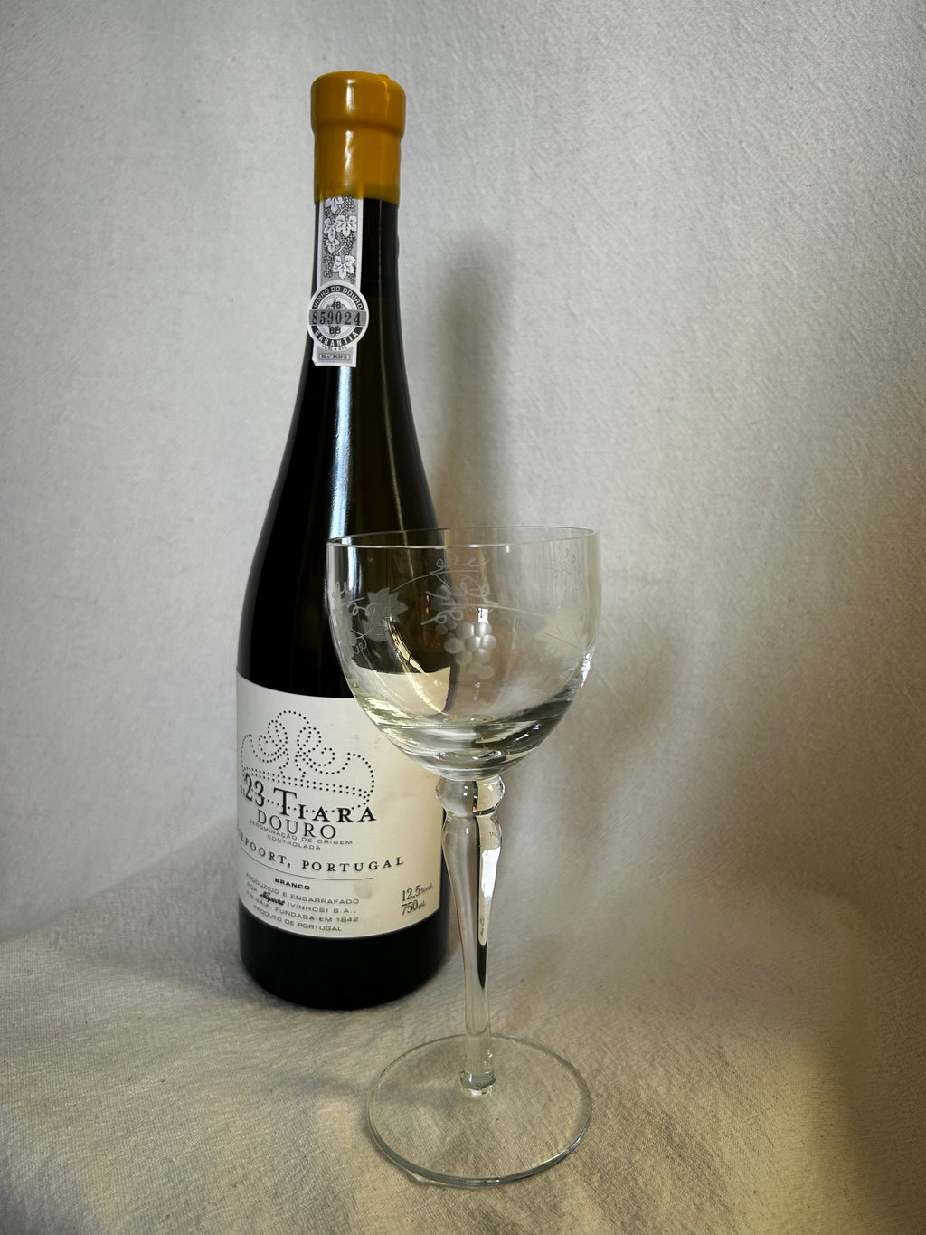 Set of 6 Hock Wine Vine Etch Glasses