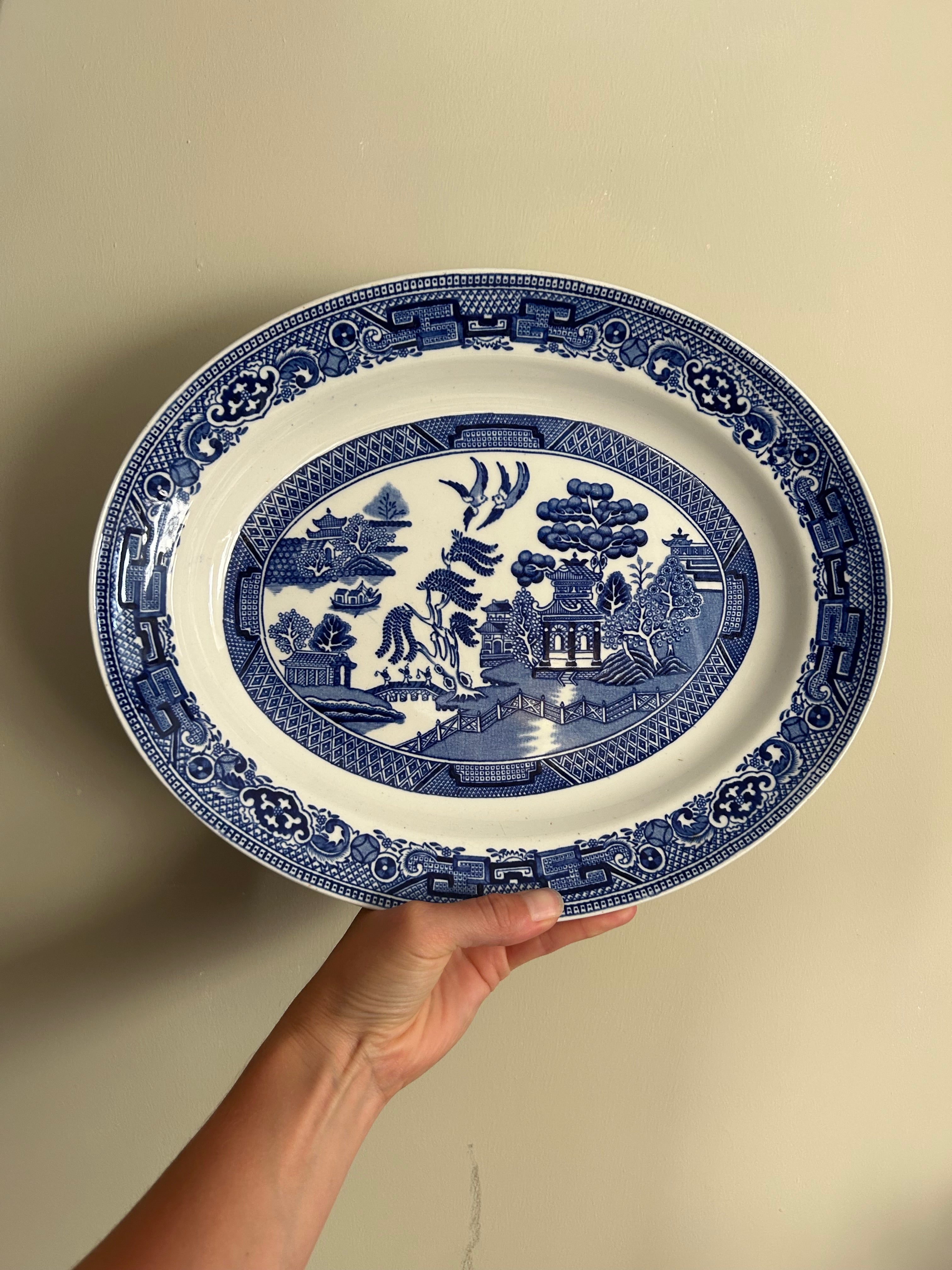 Old Willow Pattern Blue & White Platter