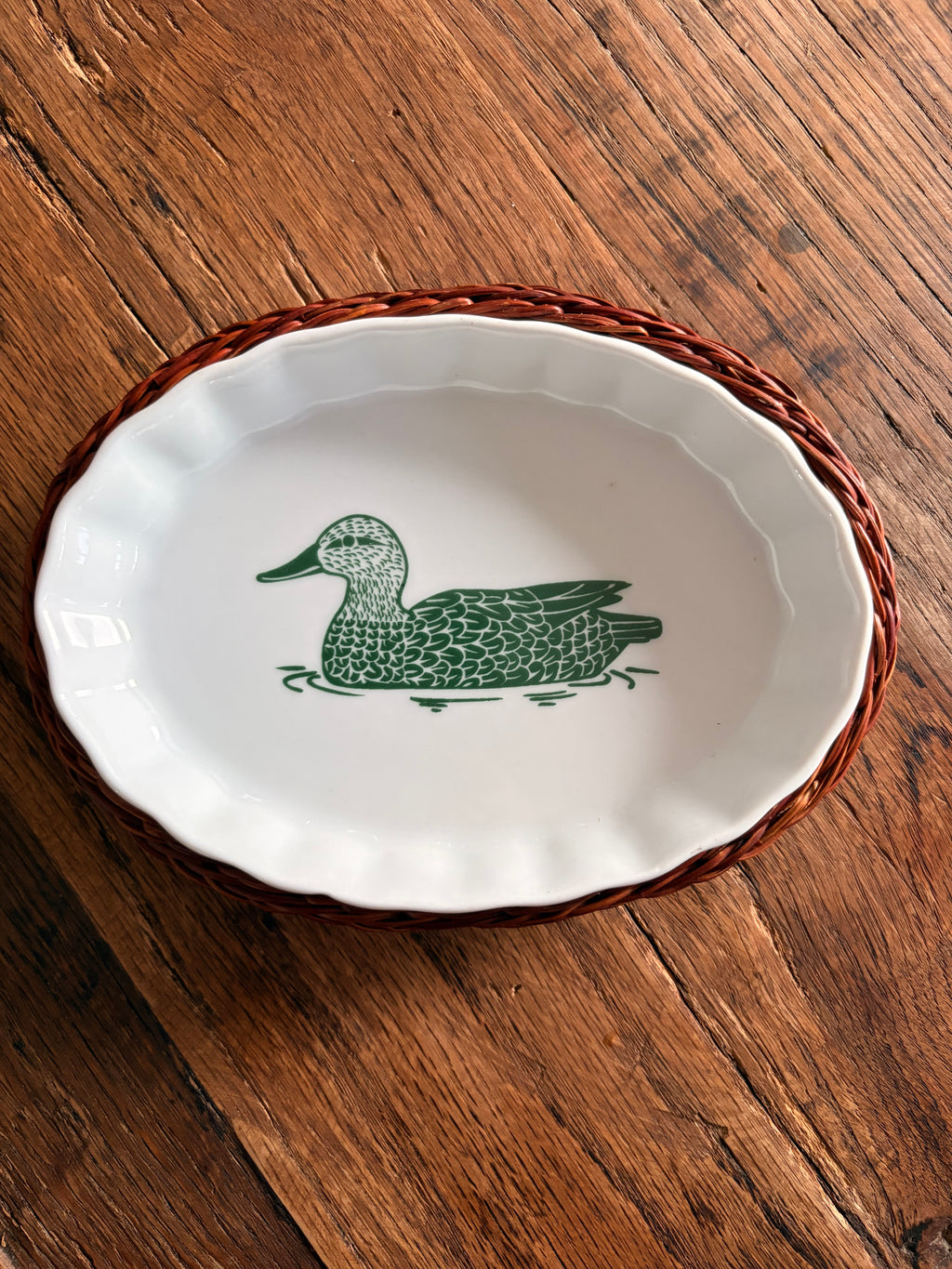Vintage Fransk Maithe French Nesting Oval Mallard Dishes with Wicker Baskets – Set of 3