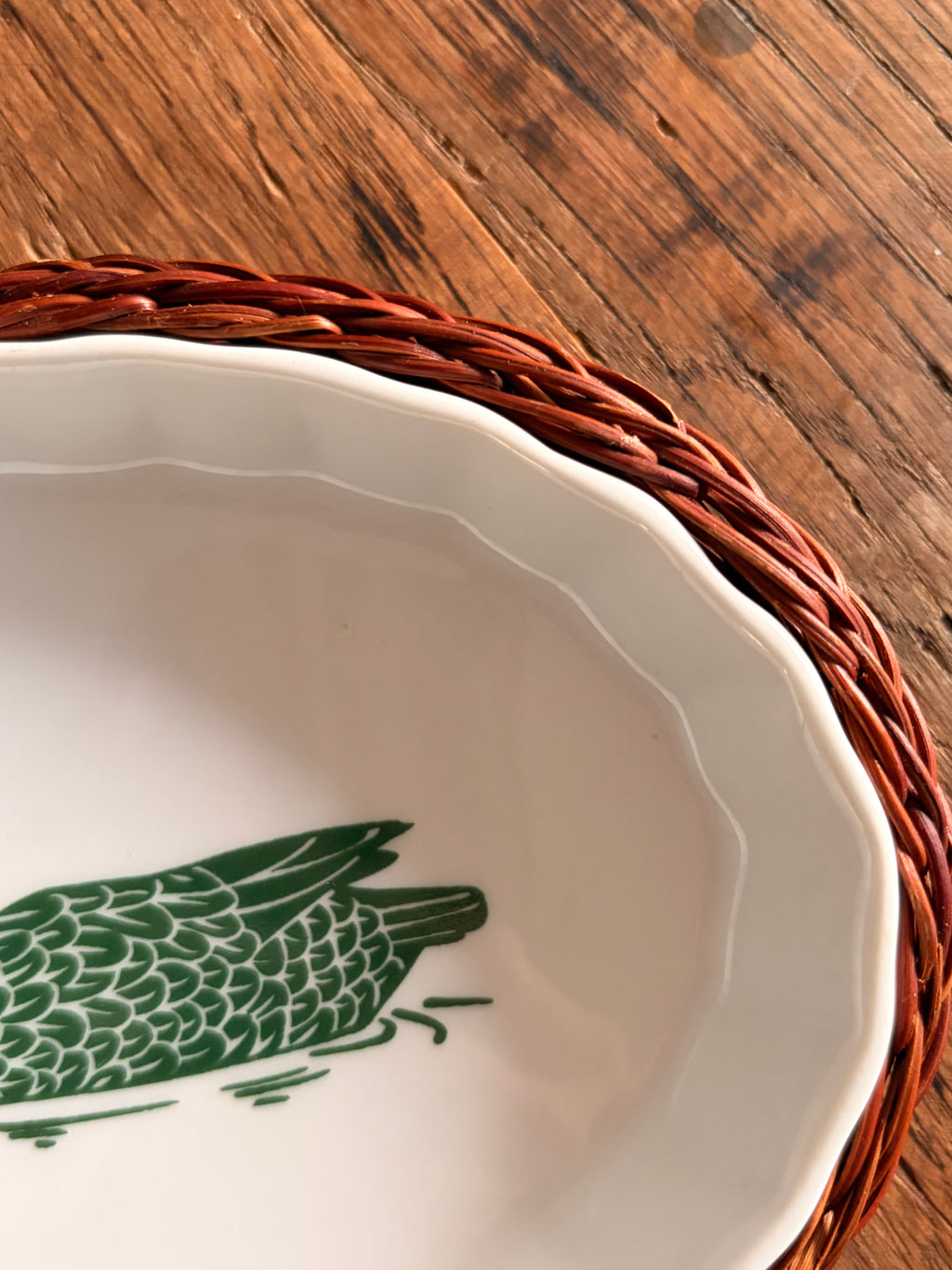Vintage Fransk Maithe French Nesting Oval Mallard Dishes with Wicker Baskets – Set of 3