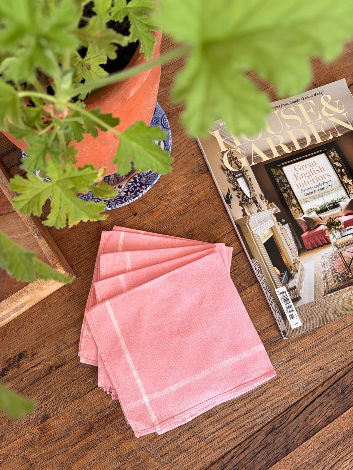 Set of 4 Vintage Pink & White Linen Square Napkins