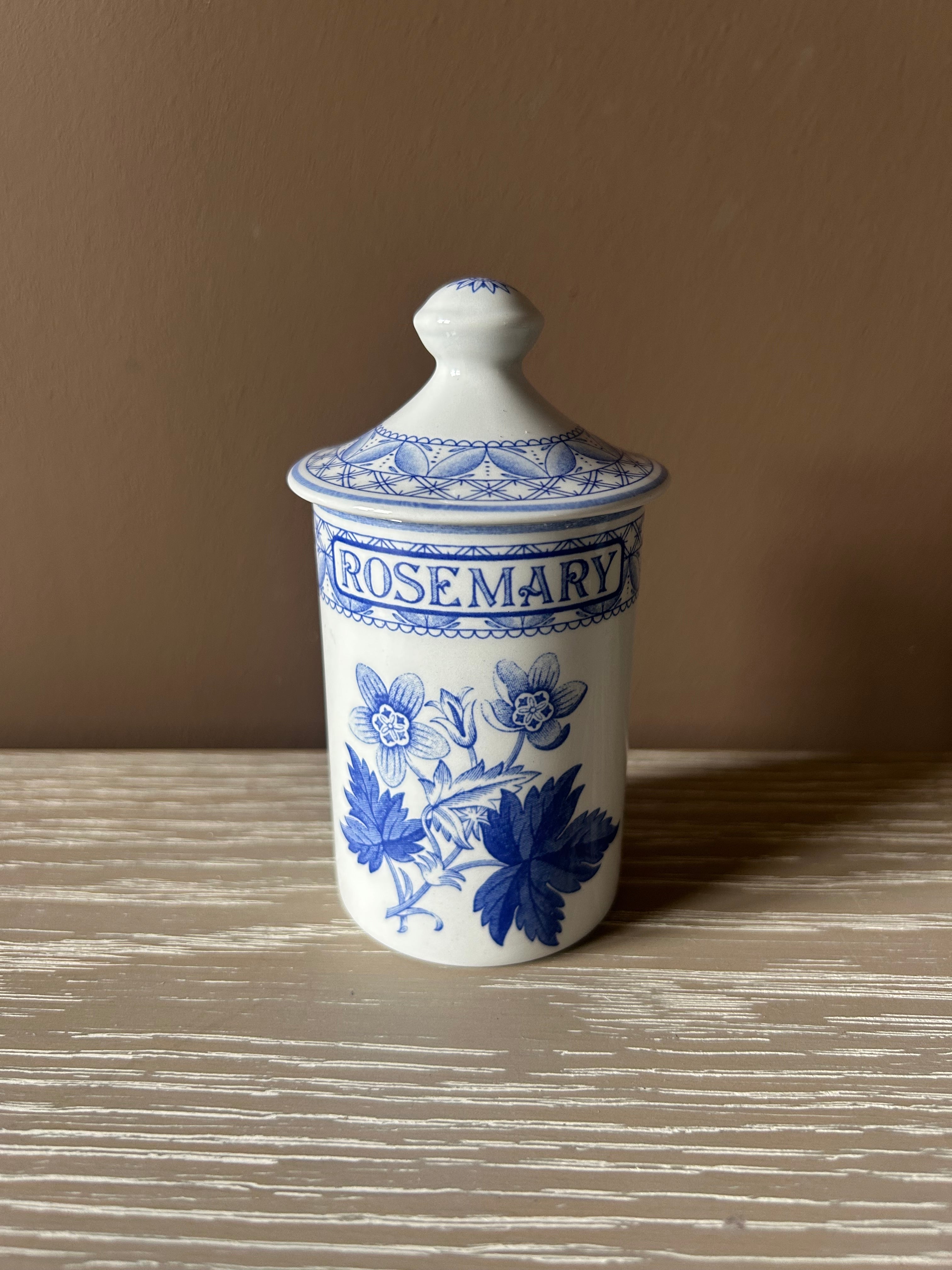 Vintage Spode Blue Room Collection "Rosemary" Lidded Spice Jar – Classic Geranium Pattern, Made in England